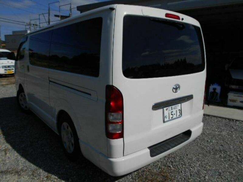 HIACE VAN-1