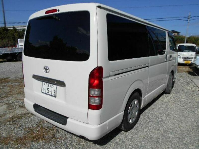 HIACE VAN-4