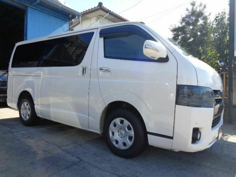 HIACE VAN-4