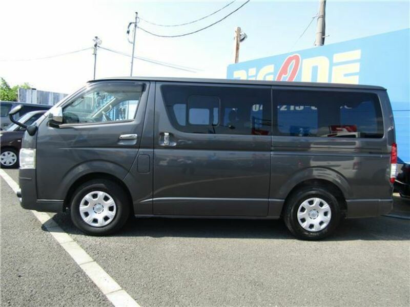 HIACE VAN-14