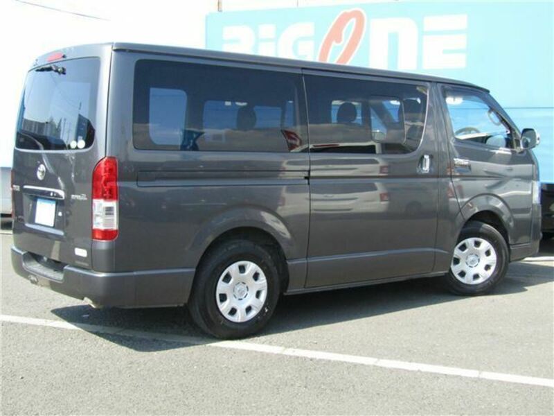 HIACE VAN-32