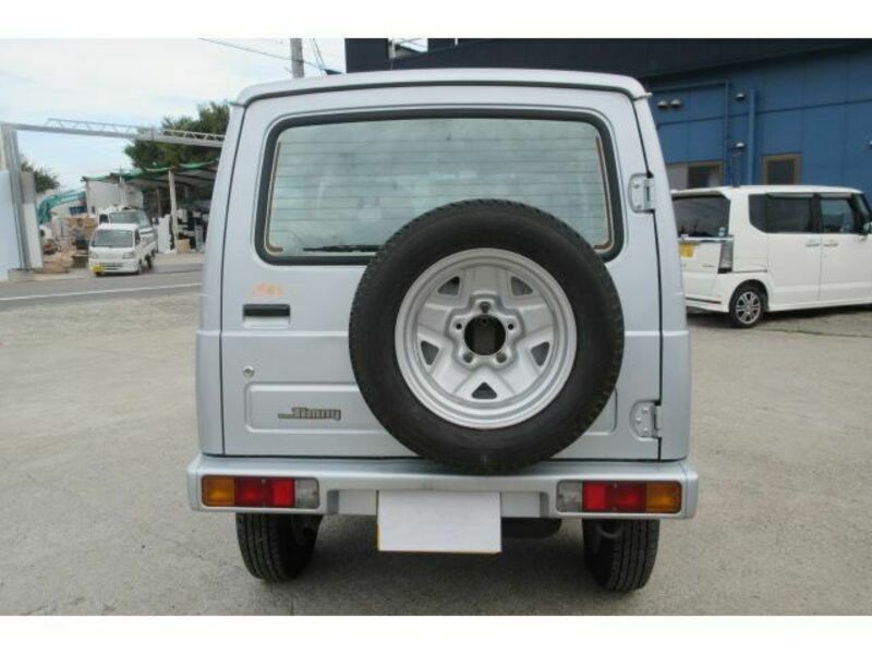 JIMNY-18