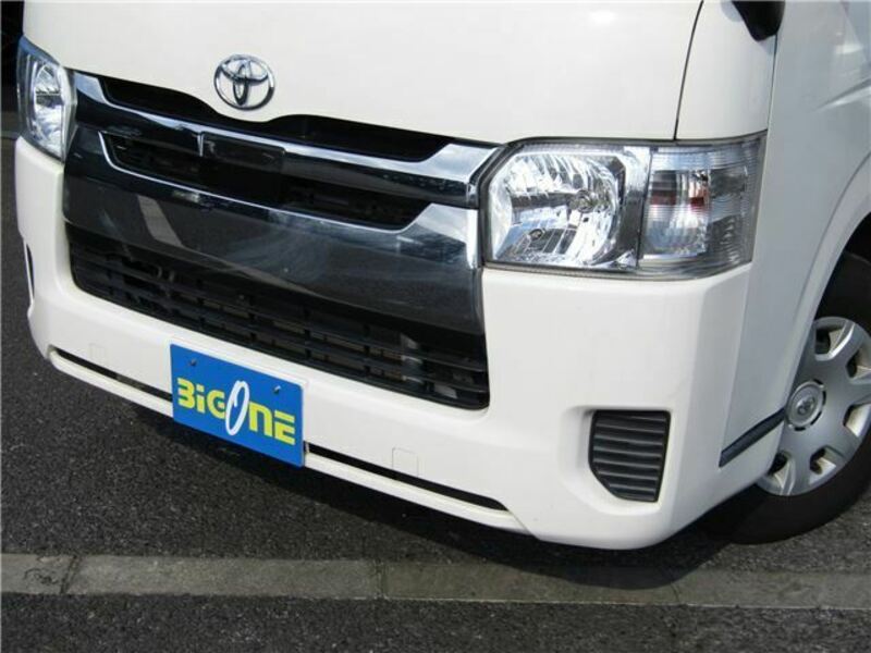 HIACE VAN-6