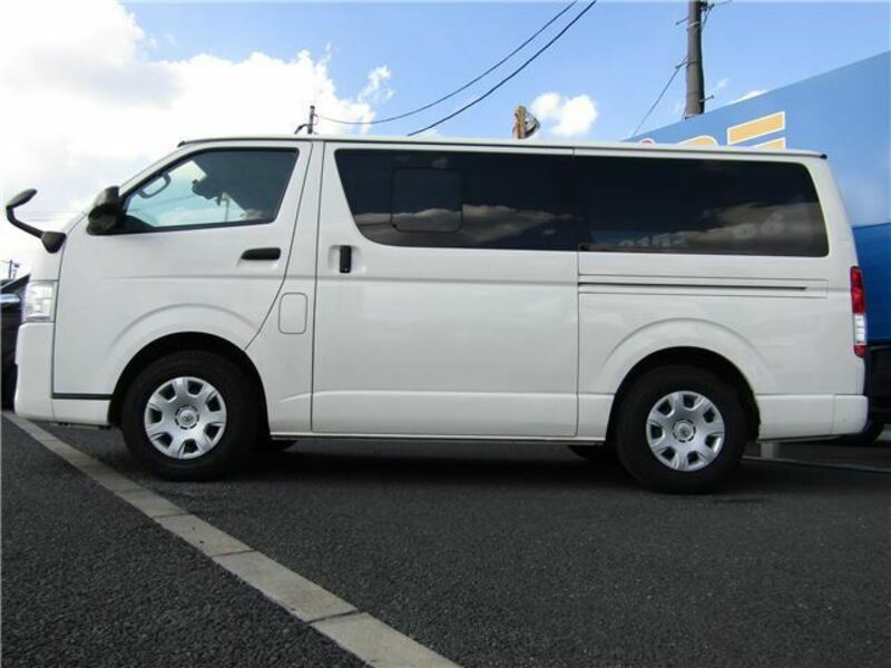 HIACE VAN-14