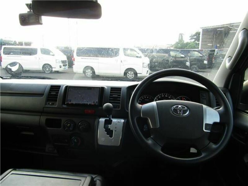 HIACE VAN-15