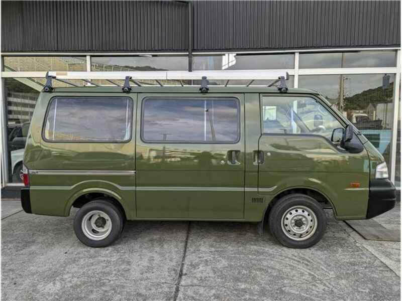 BONGO VAN-7