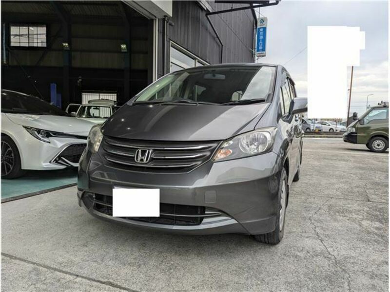 HONDA　FREED