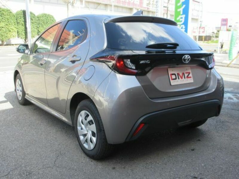 YARIS-4