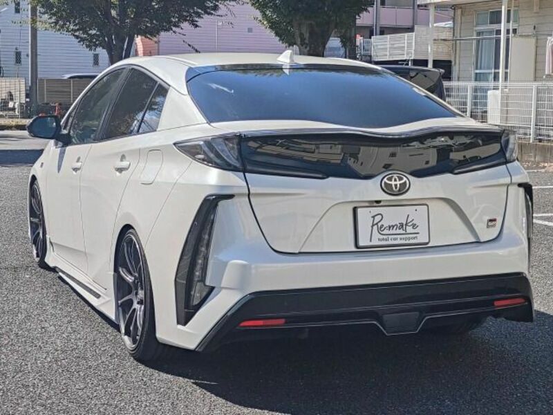 PRIUS PHV-5