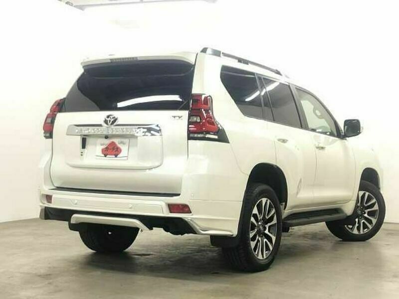 LAND CRUISER PRADO-2