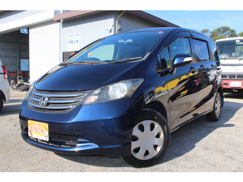 HONDA　FREED