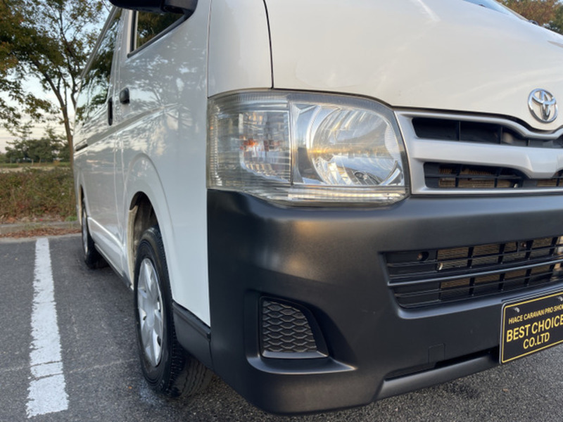 HIACE VAN-18