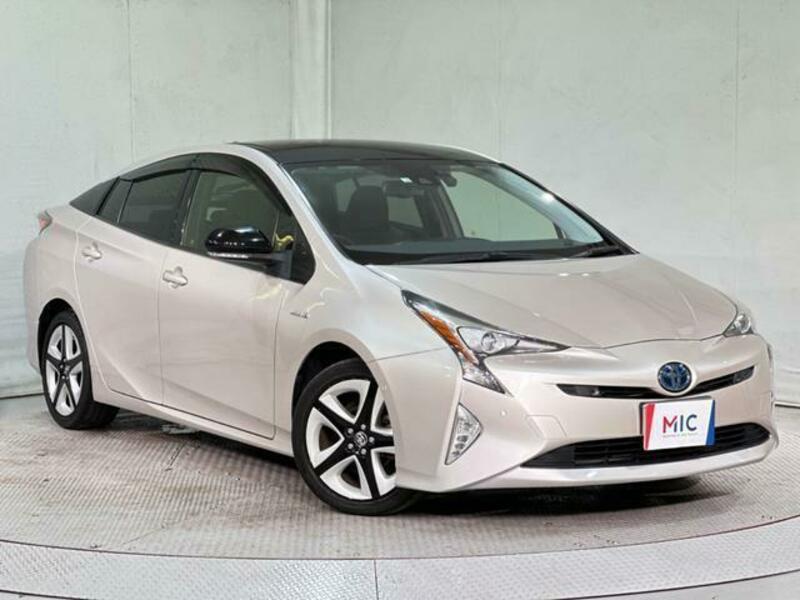 PRIUS-11