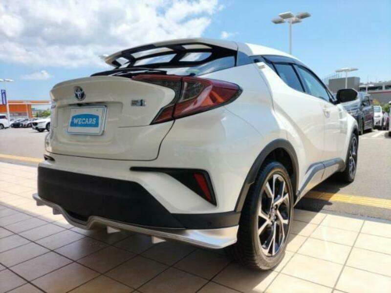 C-HR-2