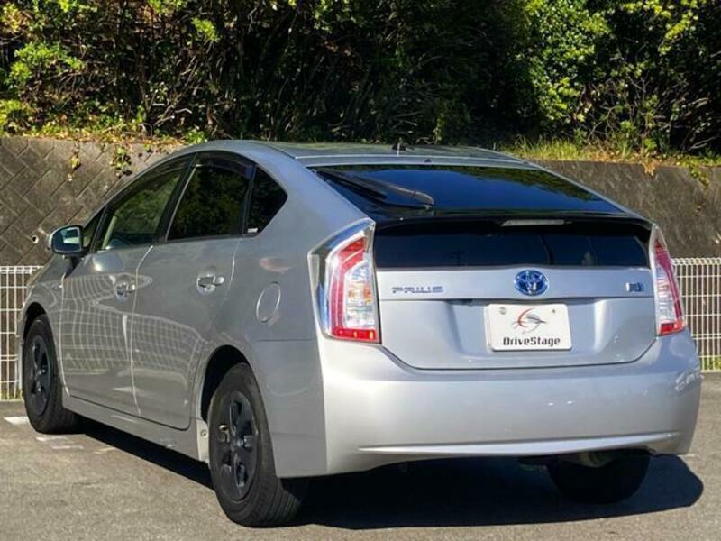 PRIUS-1