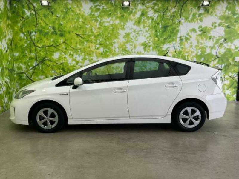 PRIUS-1