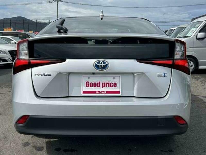 PRIUS-1