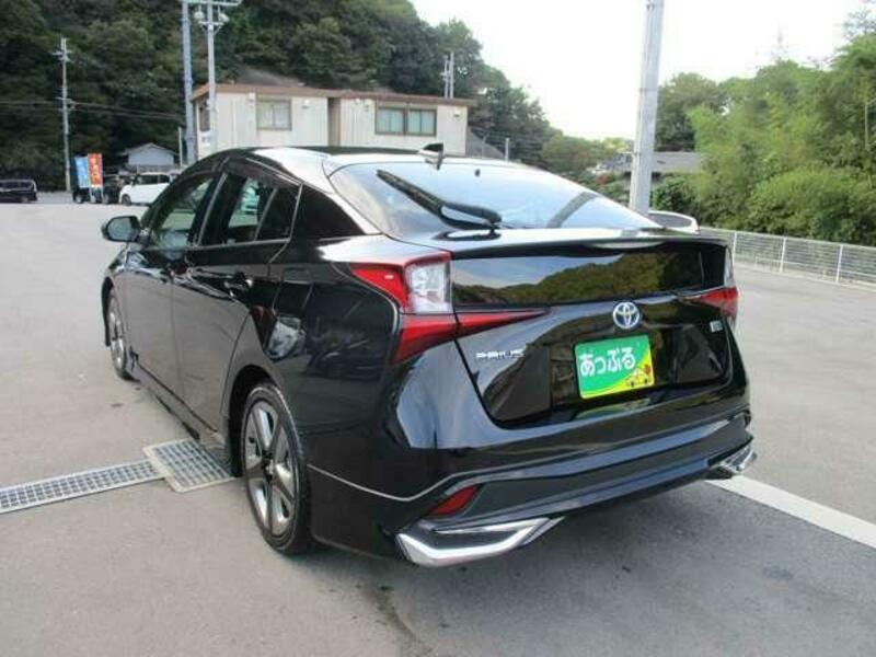 PRIUS-5