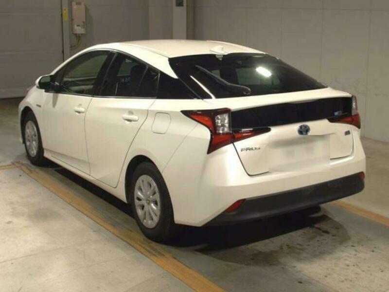 PRIUS-3