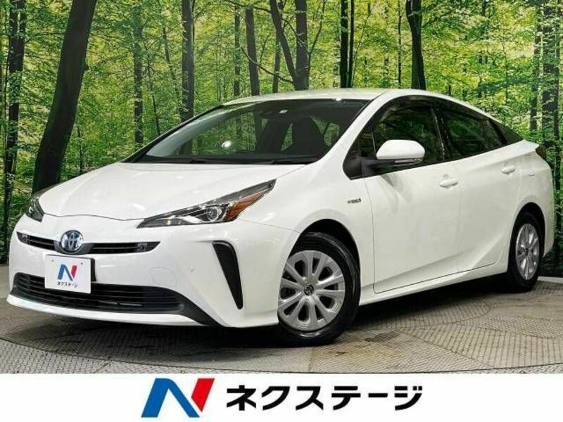 TOYOTA　PRIUS