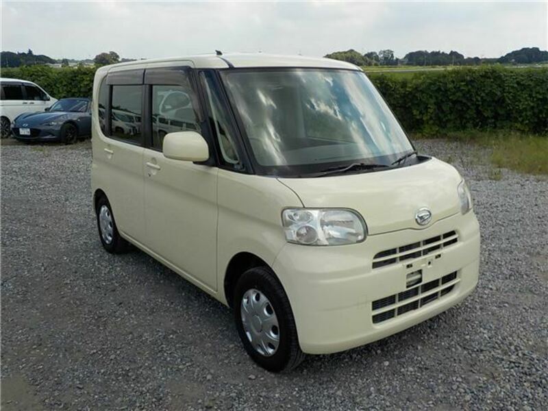 DAIHATSU　TANTO