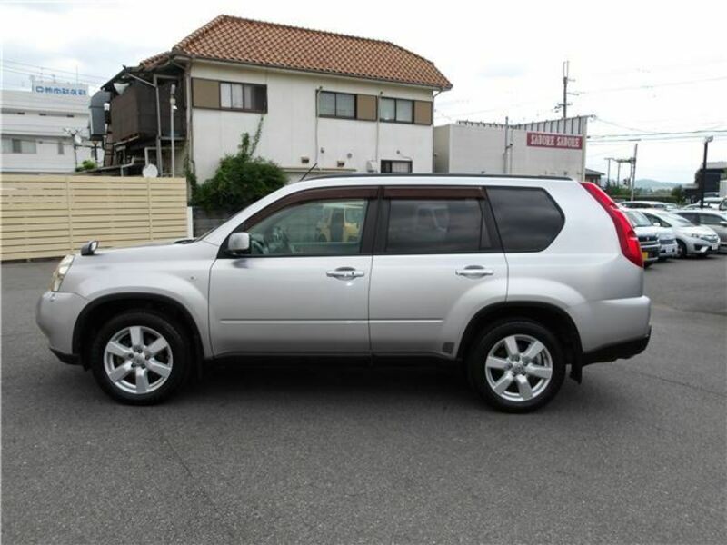 X-TRAIL-4