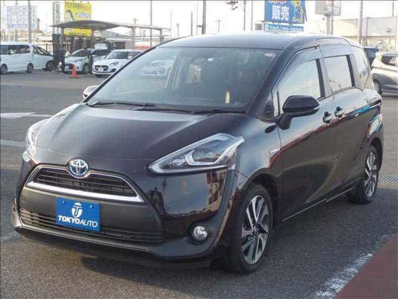 TOYOTA　SIENTA