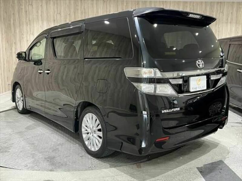 VELLFIRE-21