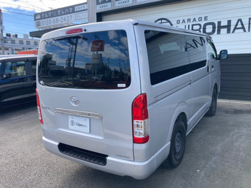 HIACE VAN-9