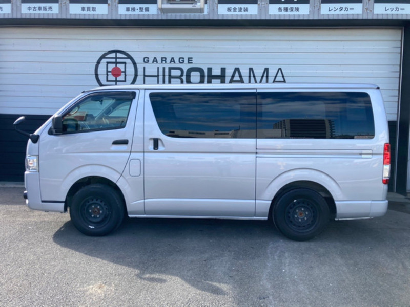 HIACE VAN-8