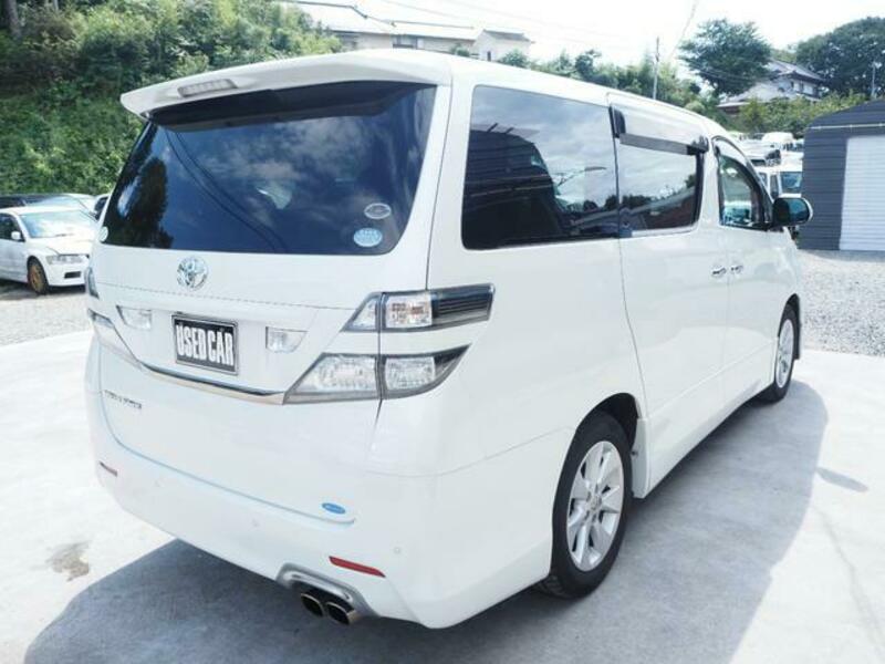 VELLFIRE-3