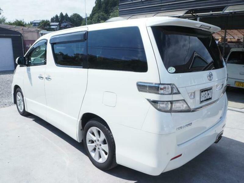 VELLFIRE-5