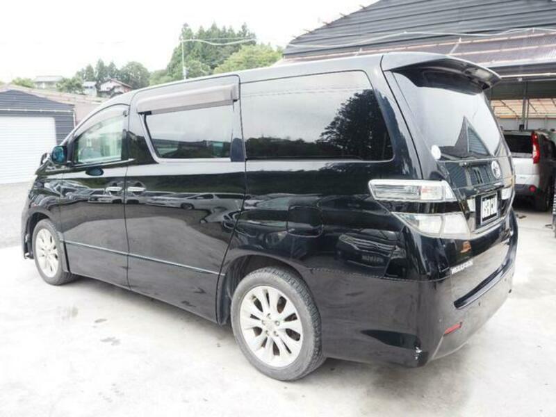 VELLFIRE-4