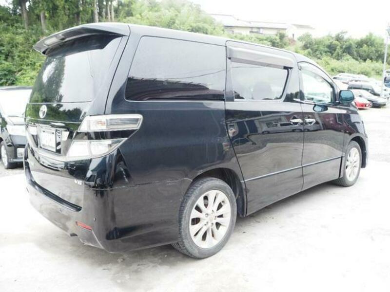 VELLFIRE-2