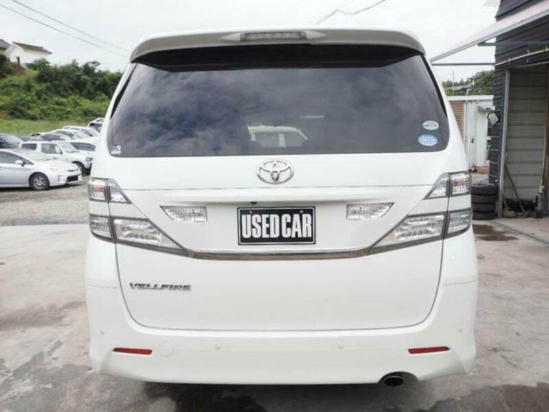 VELLFIRE-5