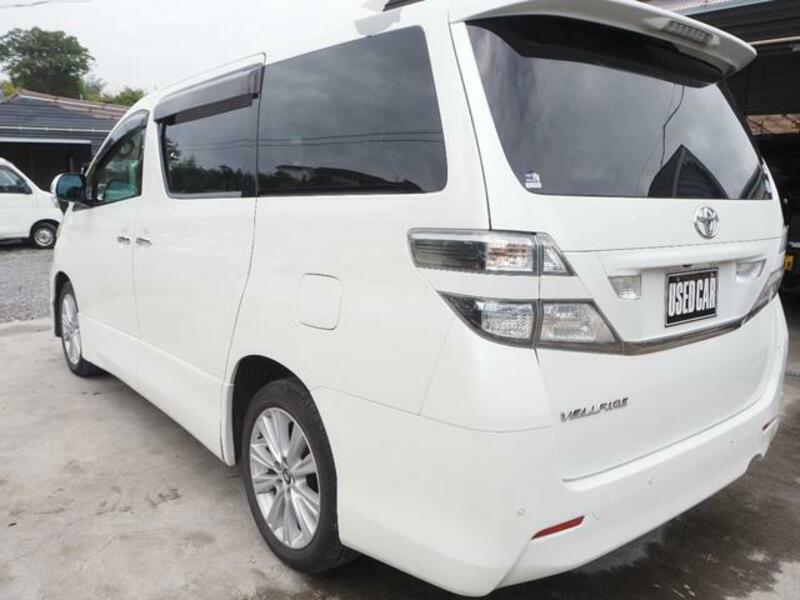 VELLFIRE-6