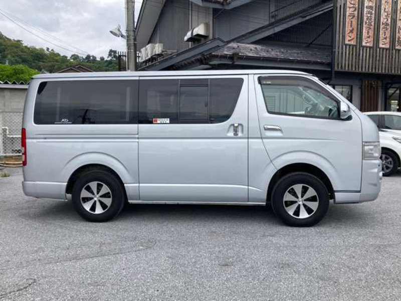 HIACE VAN-10