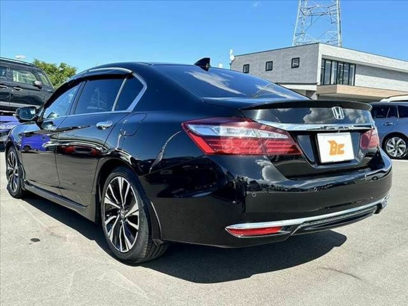 ACCORD HYBRID-13