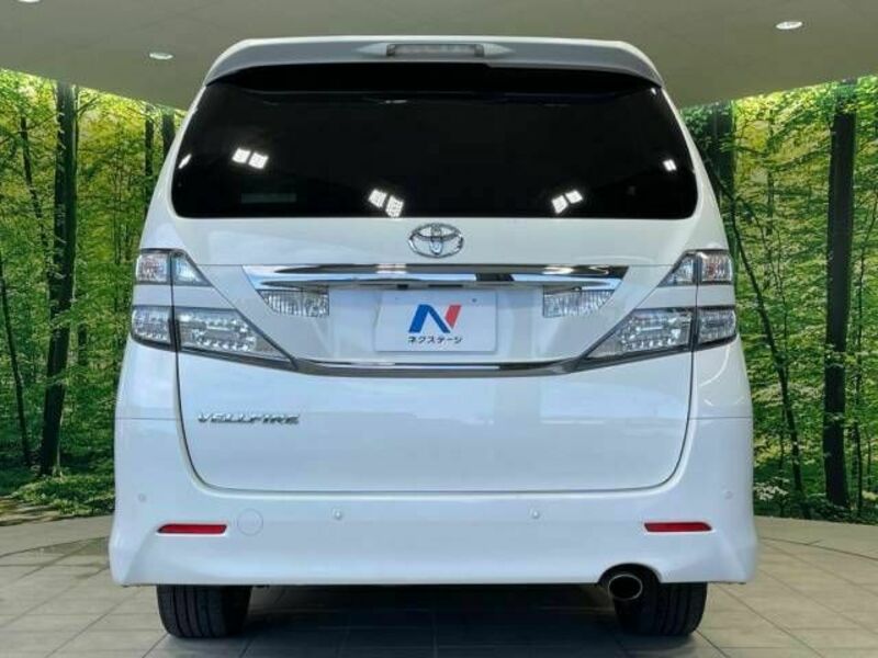 VELLFIRE-16