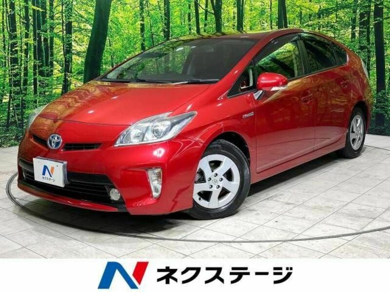 TOYOTA　PRIUS