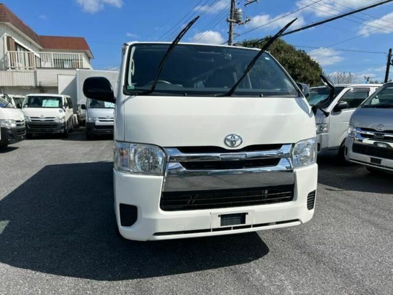 HIACE VAN-1