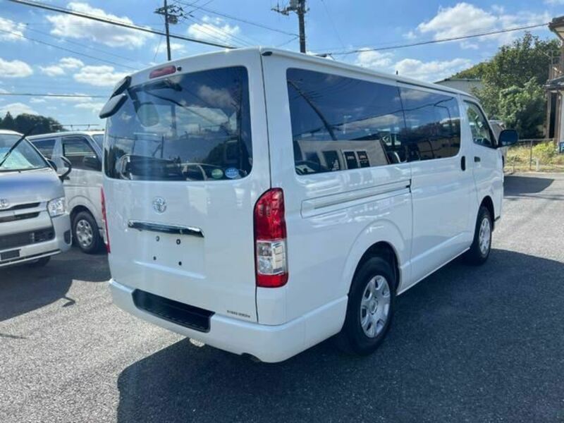 HIACE VAN-6