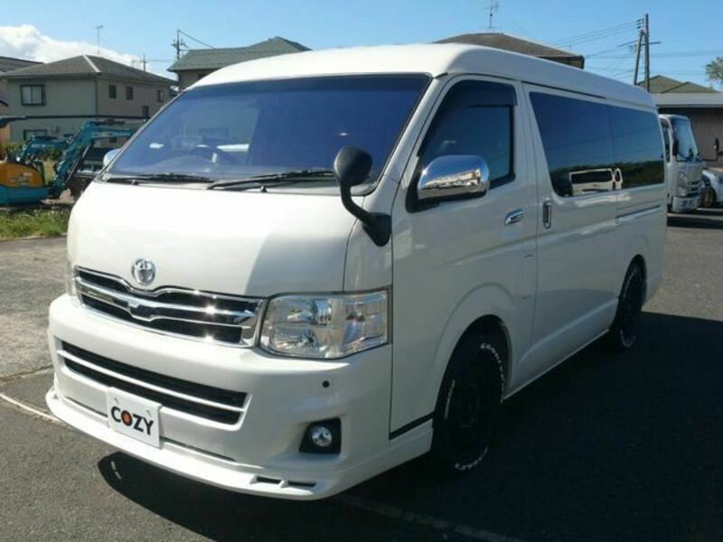 HIACE VAN-8