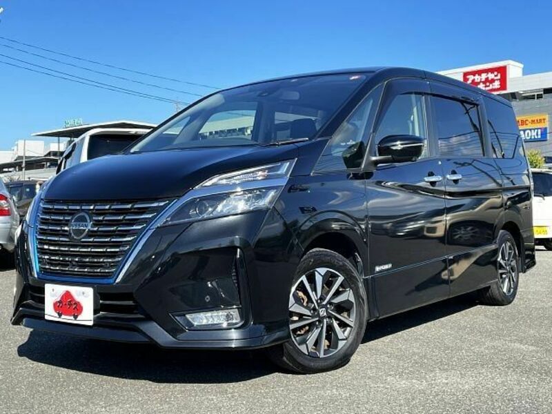 NISSAN　SERENA