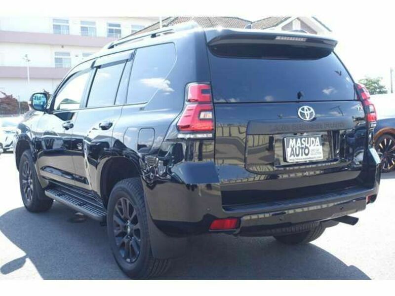 LAND CRUISER PRADO-4