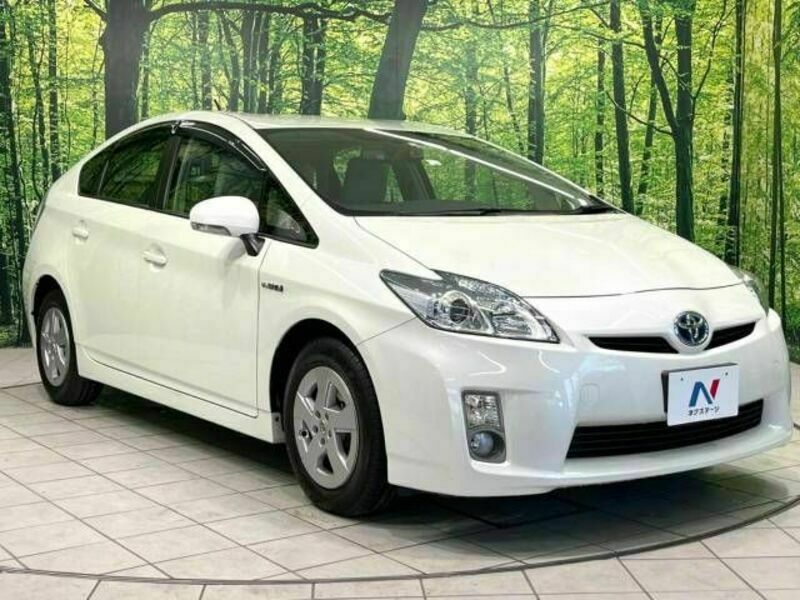 PRIUS-16