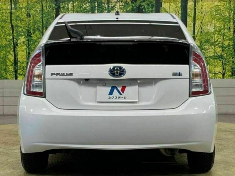 PRIUS-15