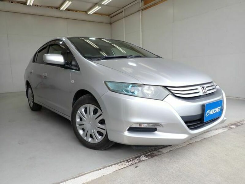 HONDA　INSIGHT