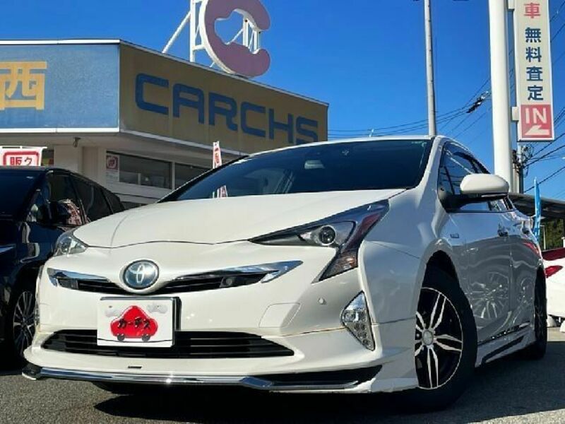 TOYOTA　PRIUS