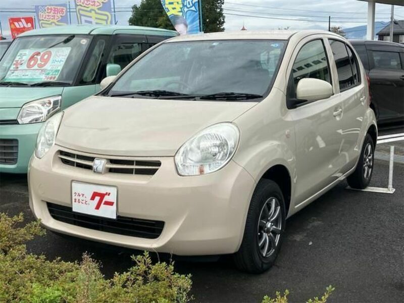 TOYOTA　PASSO